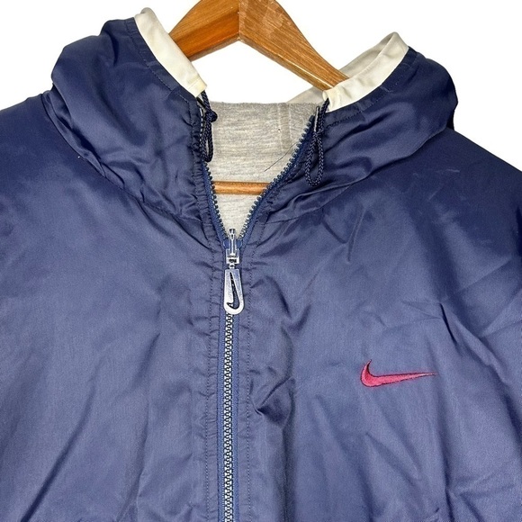 VINTAGE Nike Rare Reversible Hooded Heavy Jacket - Picture 3 of 15